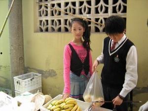 我的童年谁做主,谁做主，谁塑造